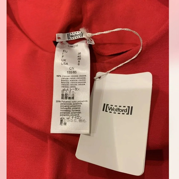 WOLFORD NWT Baily Boatneck Dress Lipstick Red - Picture 8 of 9